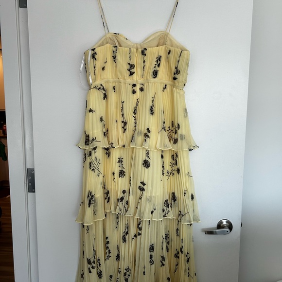 Self-portrait Yellow silhouette chiffon tiered midi dress - US size 10 - Picture 6 of 9